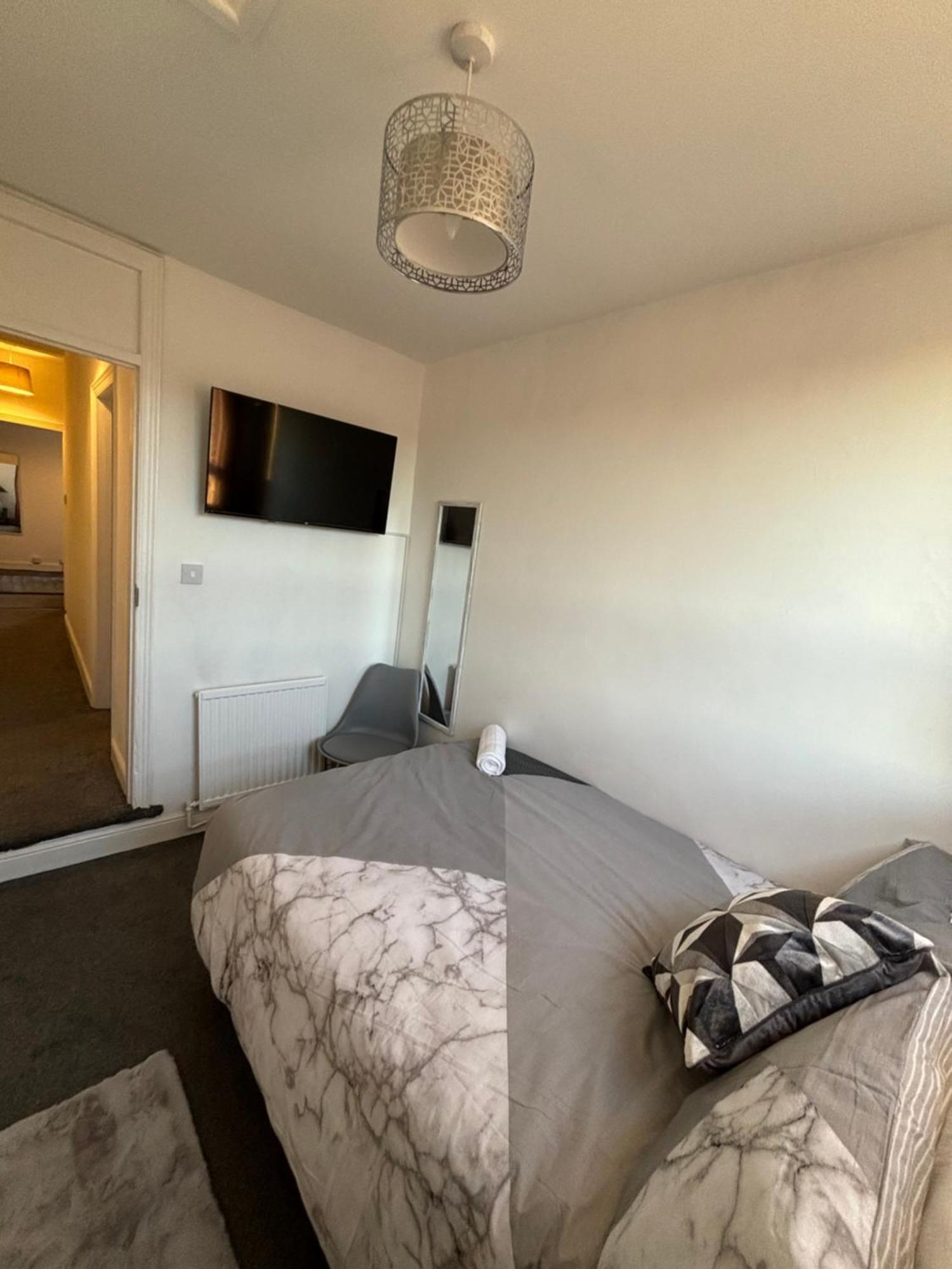 Forest Fields Luxury Apartments นอตติงแฮม ภายนอก รูปภาพ