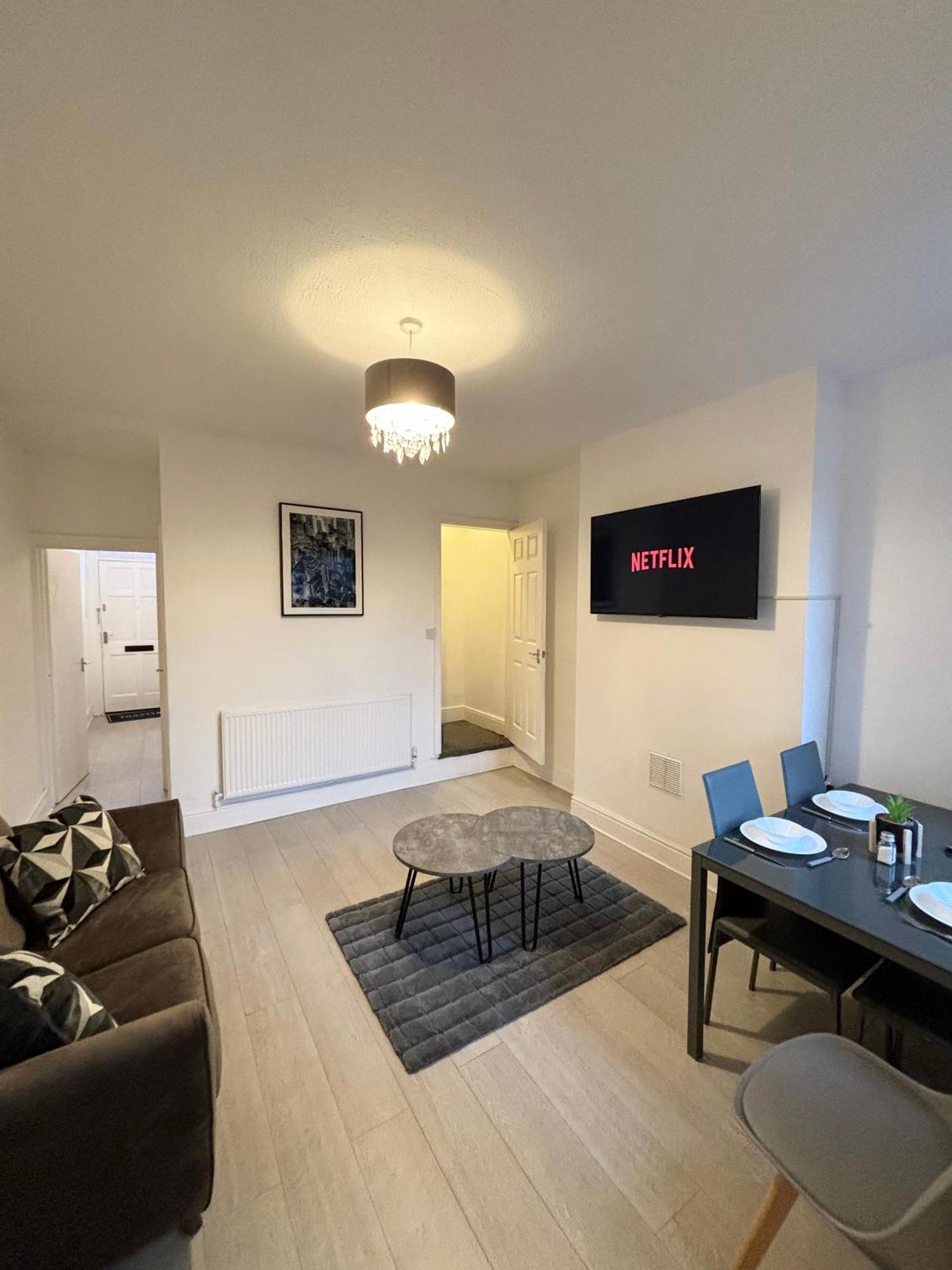 Forest Fields Luxury Apartments นอตติงแฮม ภายนอก รูปภาพ